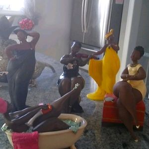 Sizing down household 🕊️